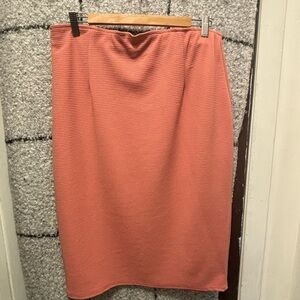 Plus size maxi skirt, comfortable fit, stretch material